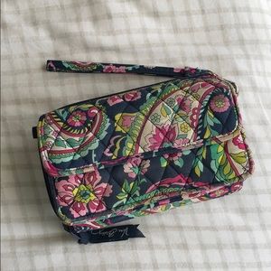Vera Bradley phone wallet